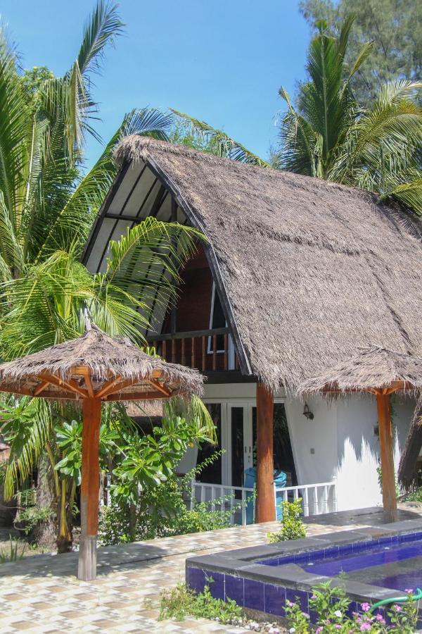 Lucky'S Hostel Gili Air Kültér fotó