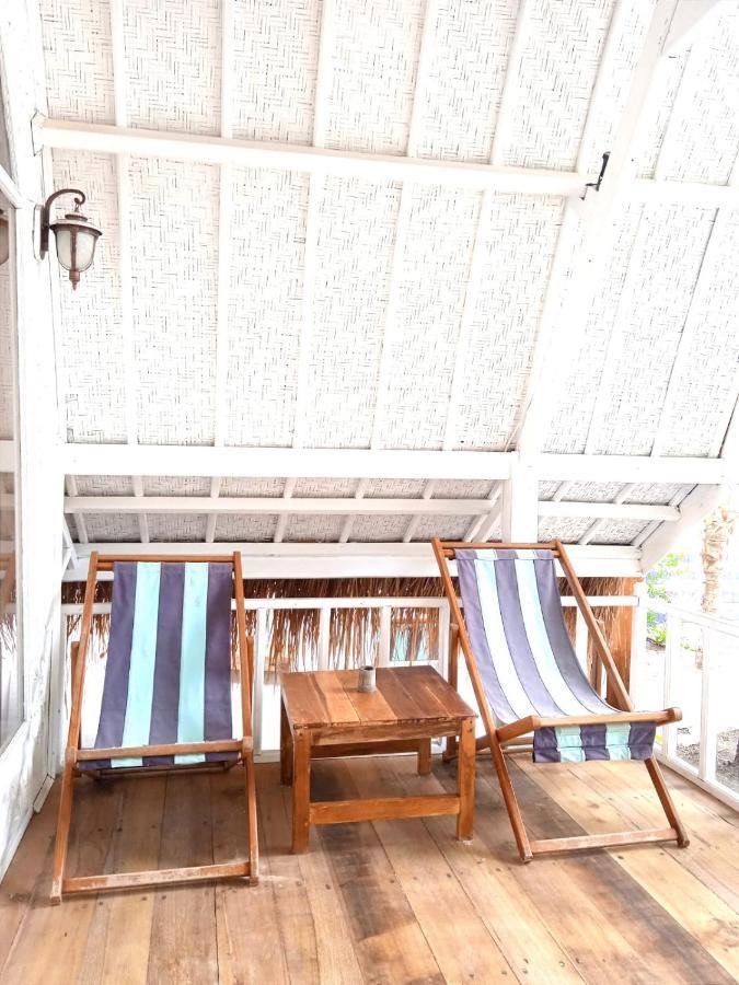 Lucky'S Hostel Gili Air Kültér fotó