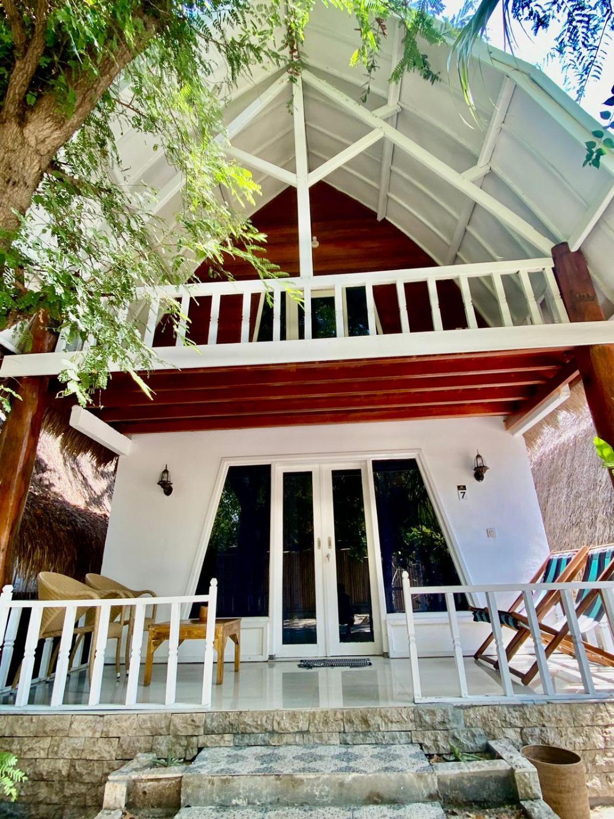 Lucky'S Hostel Gili Air Kültér fotó